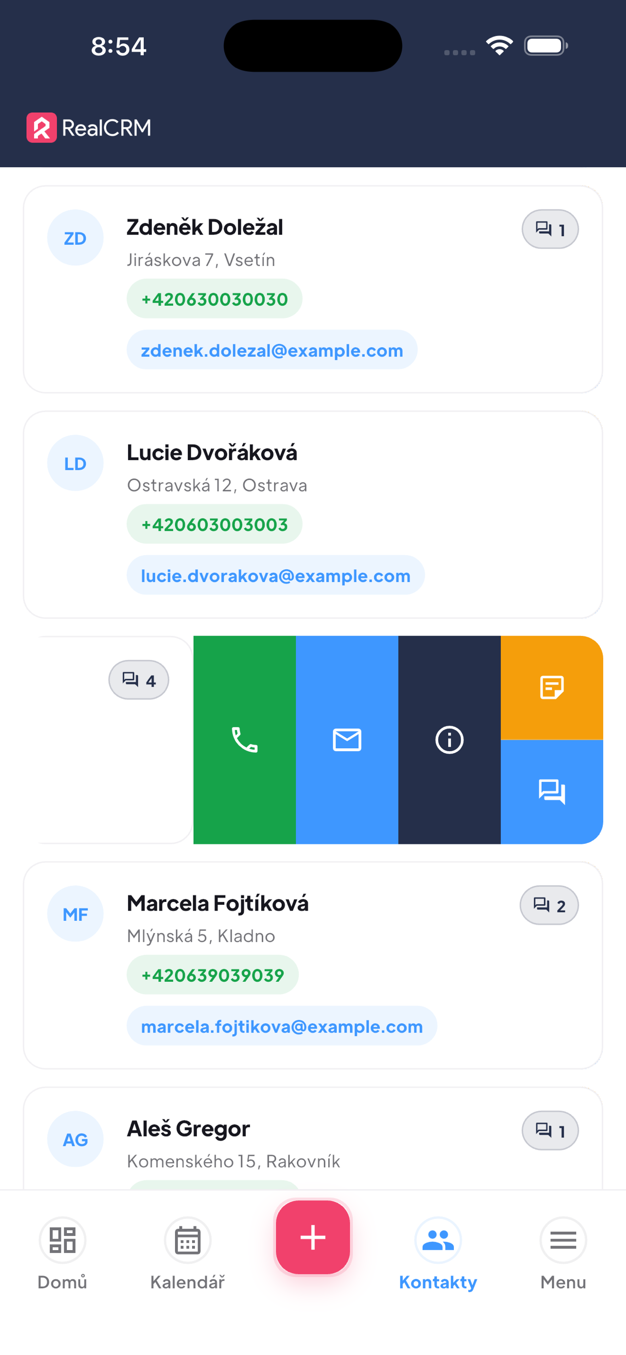 Kontakty v aplikaci RealCRM